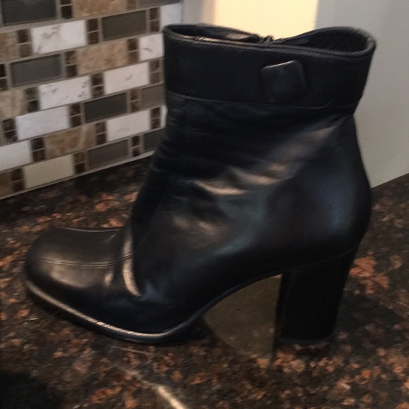 Nordstrom Boots - Picture 2 of 7